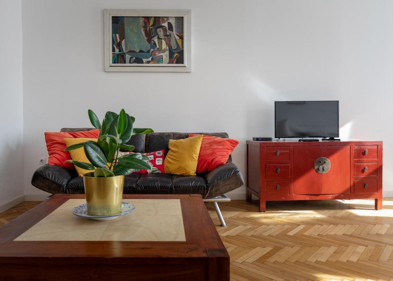 Bright & Spacious Loft With Basilica View Budapest Kültér fotó