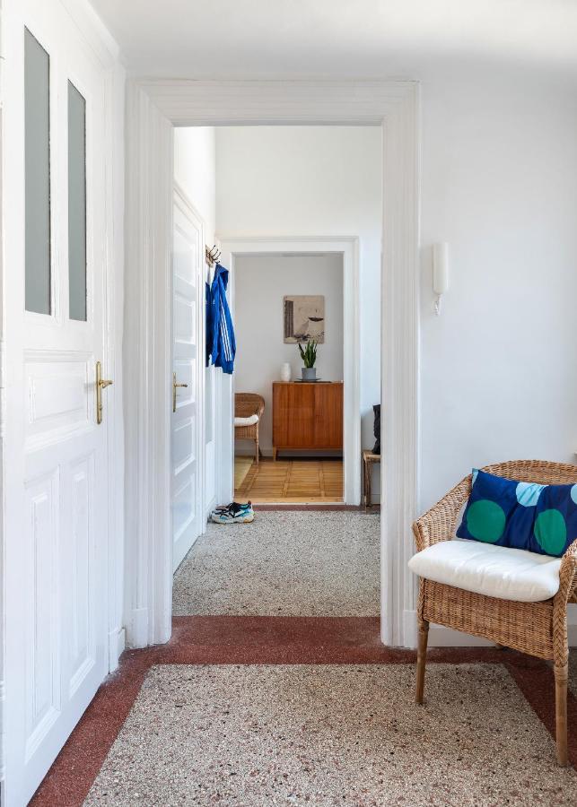 Bright & Spacious Loft With Basilica View Budapest Kültér fotó